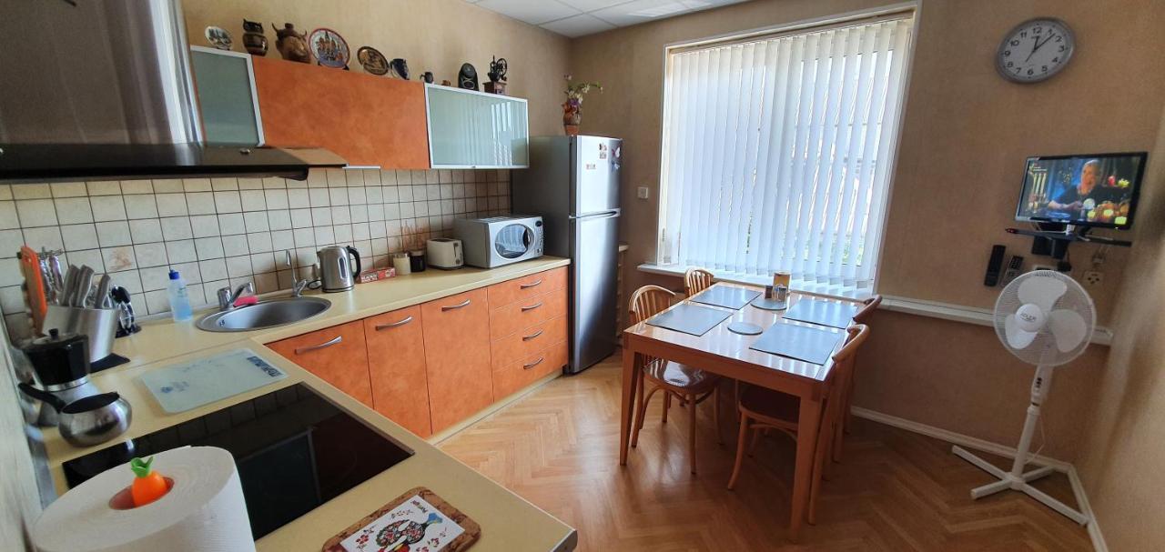 Aparthotel Savas 2 ,,Cosy House Kaunas" & Parking Extérieur photo